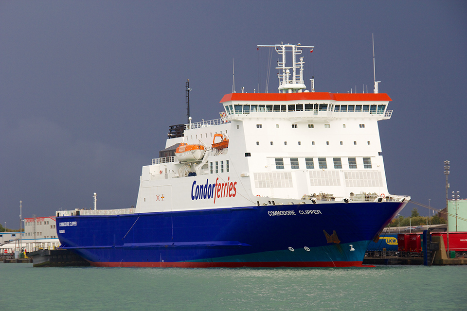No.1485 Commodore Clipper launched 1999 | The World's Passenger Ships